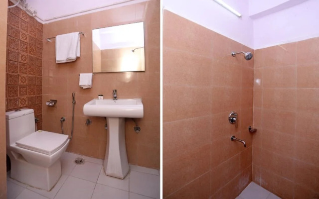 OYO Flagship 16602 NIT Faridabad
