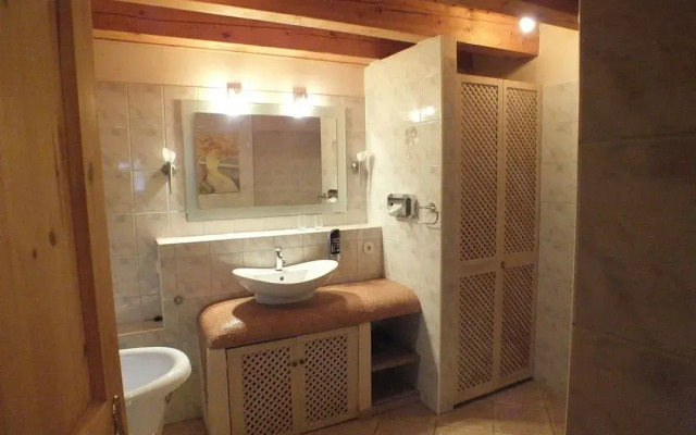 Rheinufer Lodge