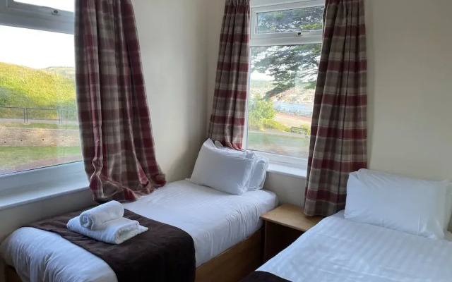 Bungalow-happy Valley-sleeps8