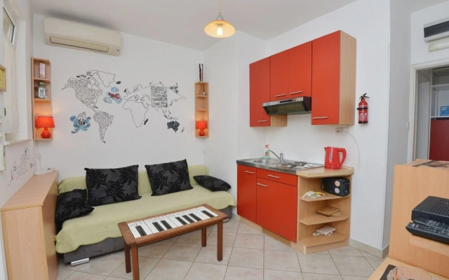 Andri - 100m From sea - A2 Nika