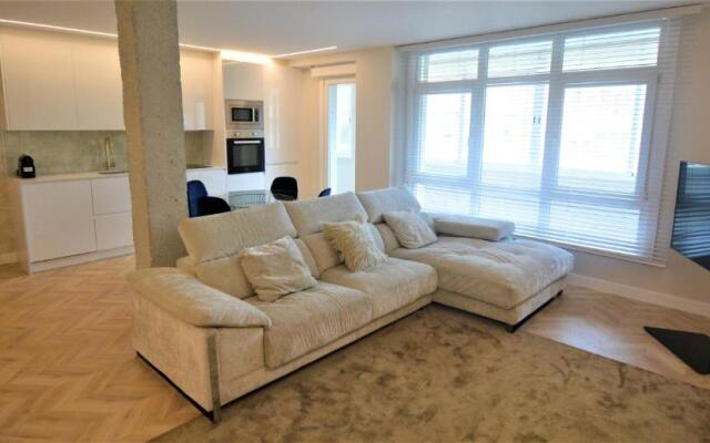 Luxurious Apartament In Ribadumia