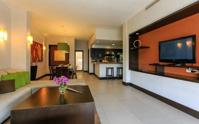 Aldea Thai by Stella Rentals