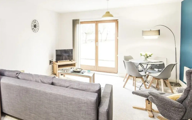First Stay Apartments - The West Suite