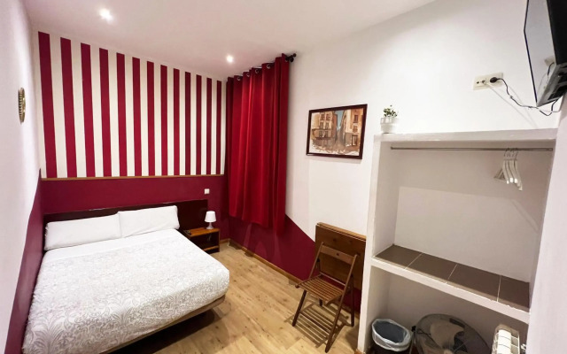 Hostal La Casa de la Plaza