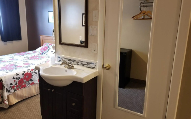 Knights Inn Woodstock