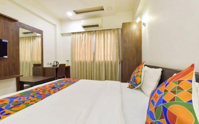Fabhotel A1 Plaza
