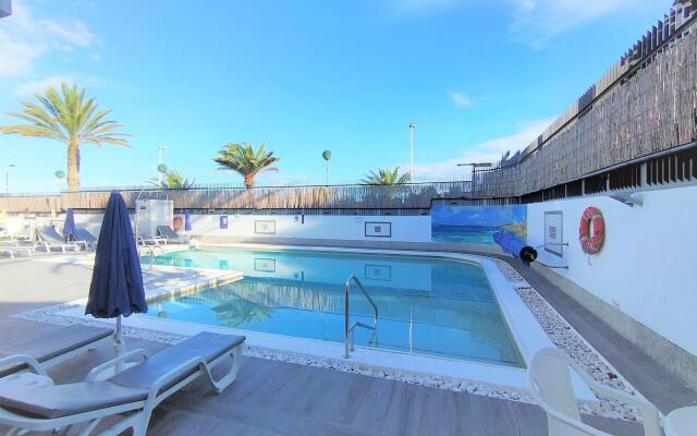 Apartamentos El Paseo