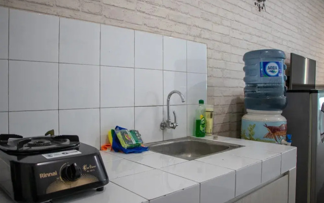 Comfy Studio At Pakubuwono Terrace Apartment