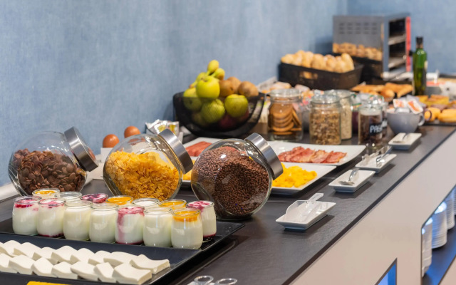 Hotel Elche Centro Affiliated by Melia