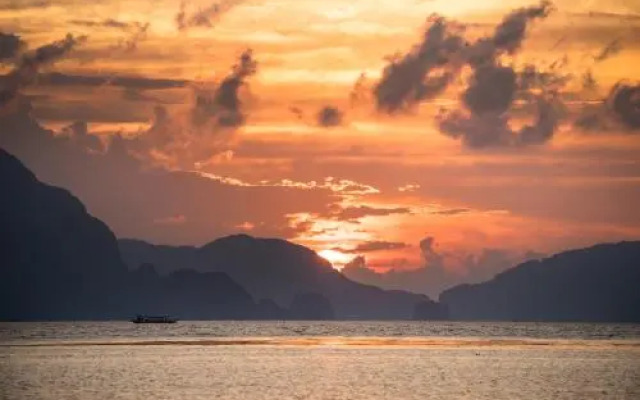 Maligaya Beach Bungalows