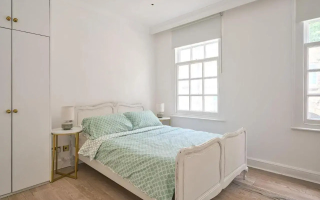 Stylish 3 bedroom town house