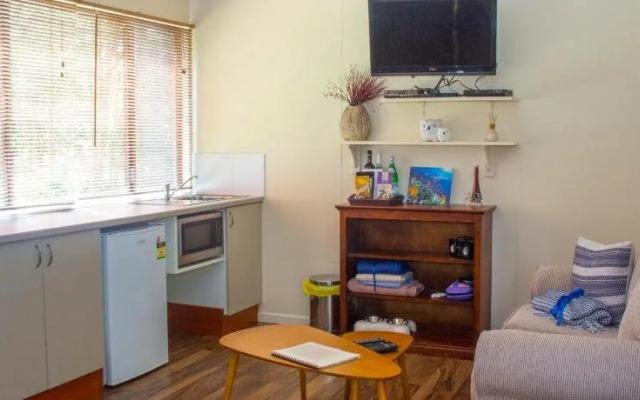 Chilverton Cottages & Restaurant