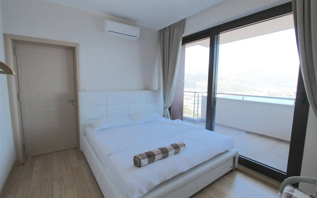 Apartments Aqua