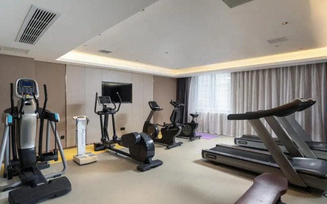 Lavande Hotel Wuhan 2nd Guanggu Road