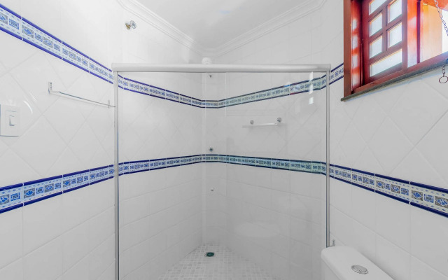 GB09 Ótima Casa 6 Quartos a 50m da Praia