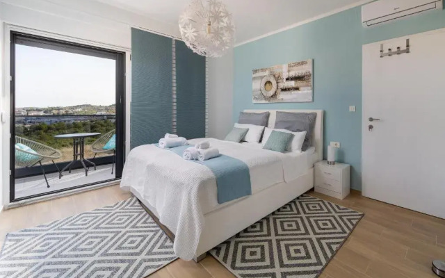 Luxury villa Mia