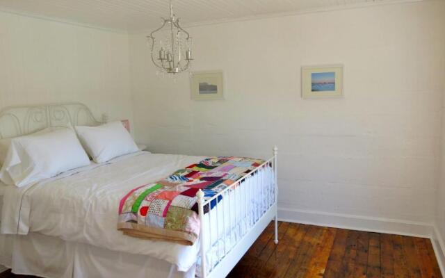 The Old Salt Box Co. - Evelyn's Place