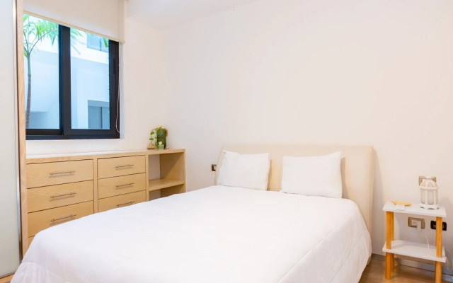 Menesse On The Beach 4 1 Bedroom Condo