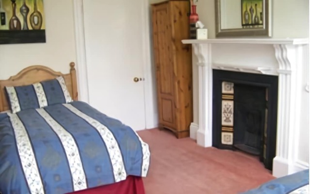 Shannon Court Guest House
