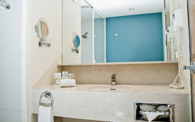 Holiday Inn Express Mexico Reforma by IHG