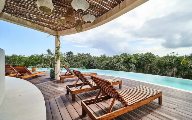 Tanik Tulum By Lockey