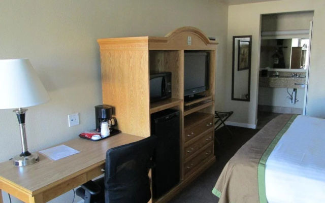 Woodland Inn