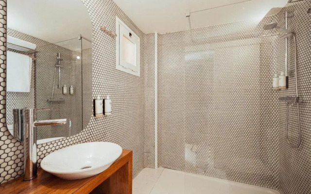 AMA Ibiza Suites - Adults Only