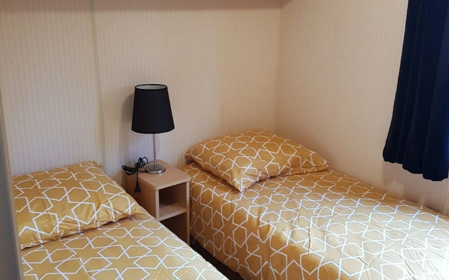 Comfortable Chalet in Schoonloo with Garden near Beach