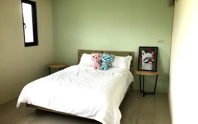 Yin Mama Warm House