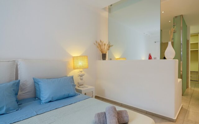 Lux Villa, 5 Master BR, Private Pool, Sunset View!