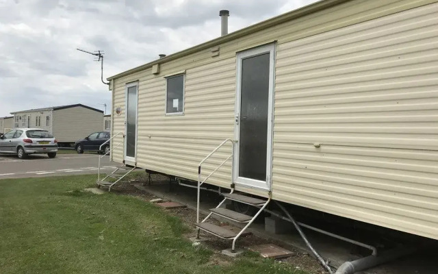 Rebecca Caravan Camber