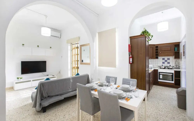 Sliema Lovely Flat