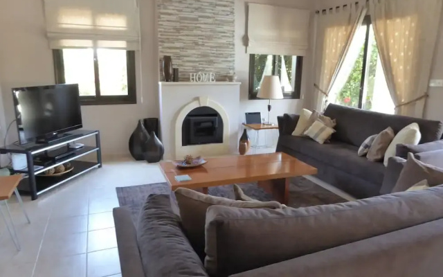 Villa,private Heated Pool, Sea Views- Sleeps6