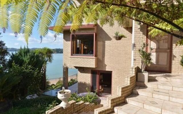 Bay Of Islands Beachhouses