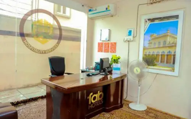 OYO 16485 Ans Cyber Castle