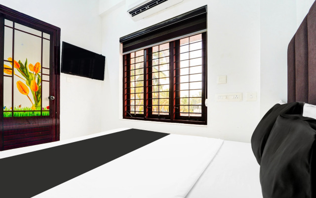 Hotel O Attukal Near Attakulangara Formerly Remya Residency