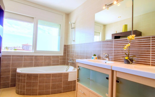 LEON Immo Luxusvilla Esmeralda - 10029