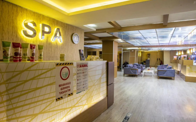 Bursa Palas