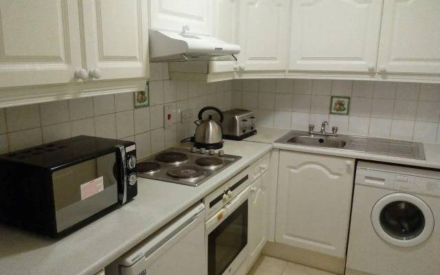 Middle Gardiner Street Apartment