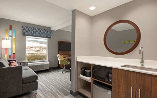 Hampton Inn & Suites by Hilton Kelowna Airport
