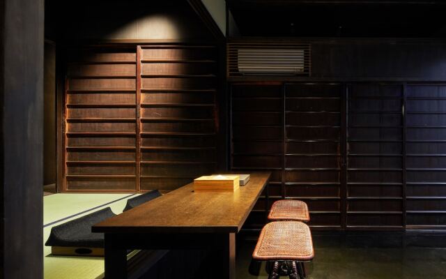 YADORU KYOTO Kagami No Yado