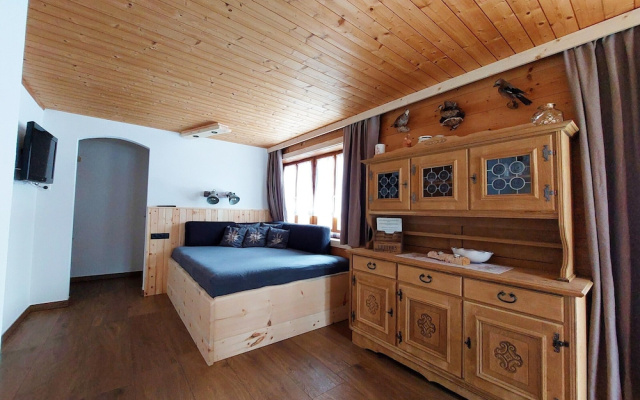 Apartment in Hochfugen With a Terrace