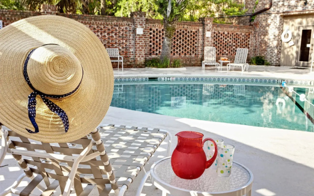 Best Western Sea Island Inn