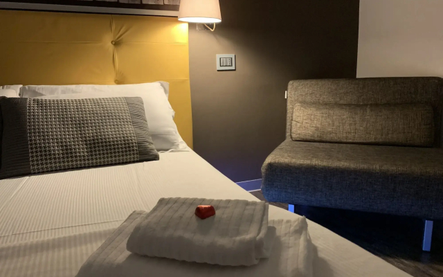 iRooms Rome Spanish Steps
