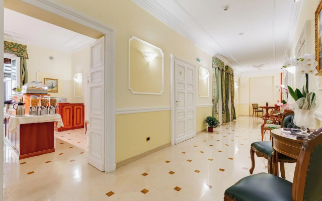 Hotel Cellini