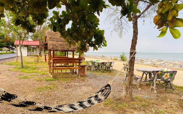 Pranmanee Beach Resort