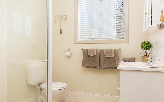 Stoneleigh Cottage Bed and Breakfast – Bathroom – Angaston