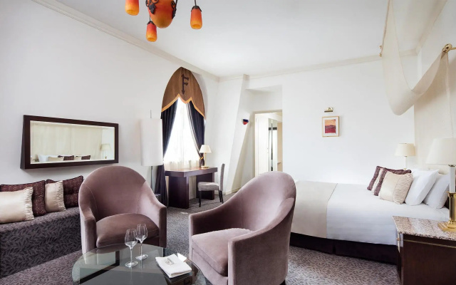 Hotel Francs