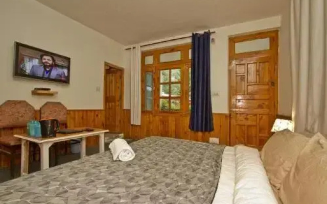 Sashas Hotel