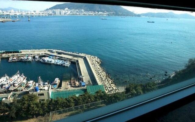 Sea Songdo Guesthouse